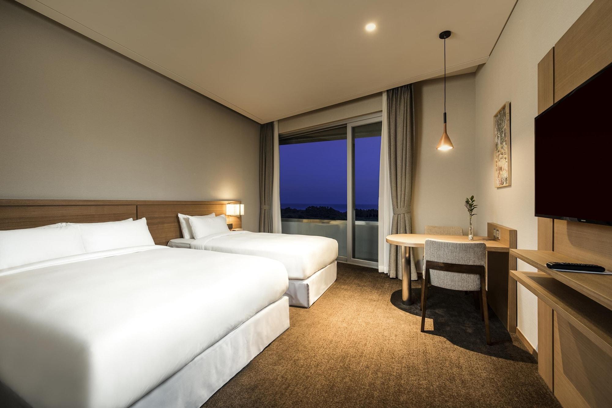 ฮิดเดิน คลิฟ โฮเต็ลแอนด์เนเจอร์ Hotel ซอกวีโพ ภายนอก รูปภาพ